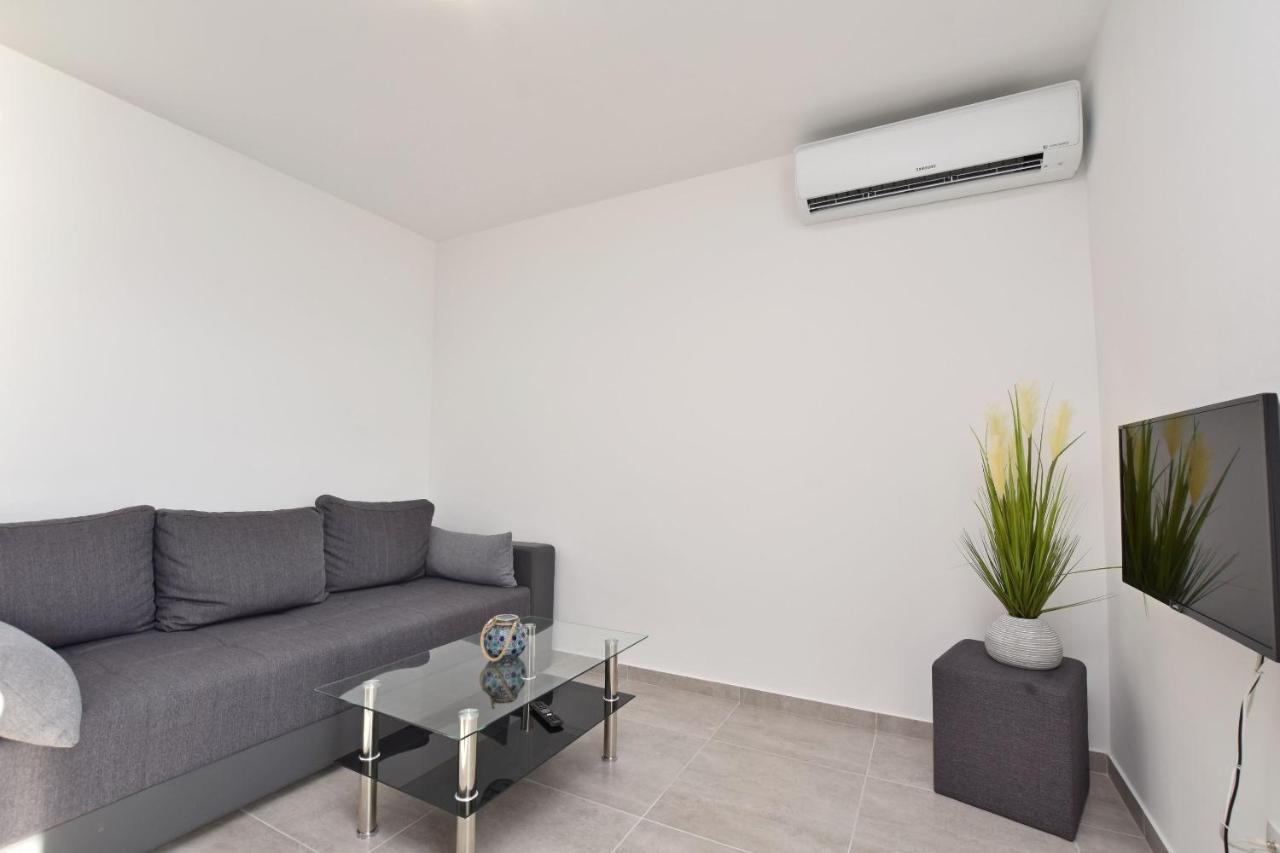 Apartments Danolic Писак Экстерьер фото