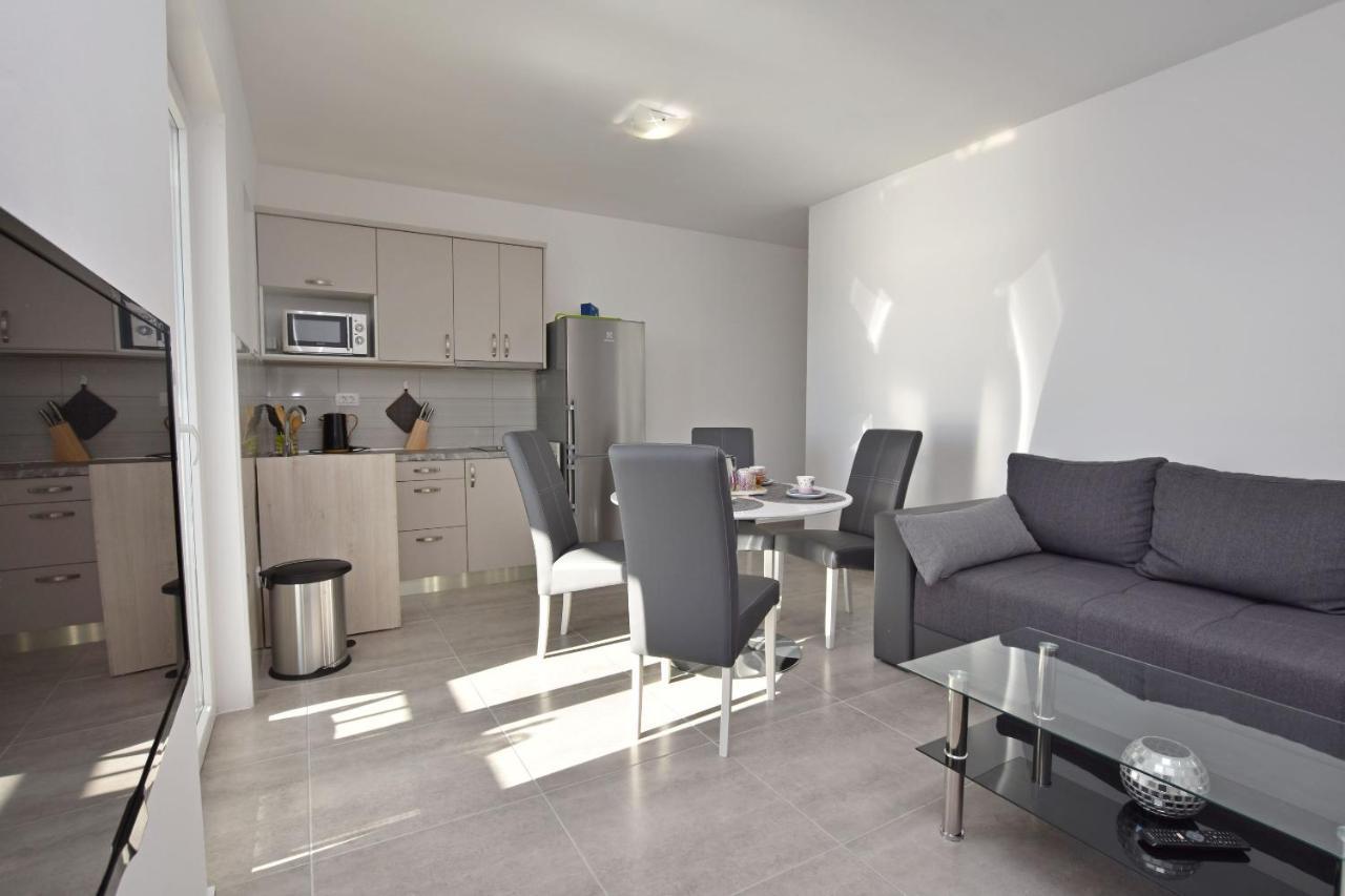 Apartments Danolic Писак Экстерьер фото