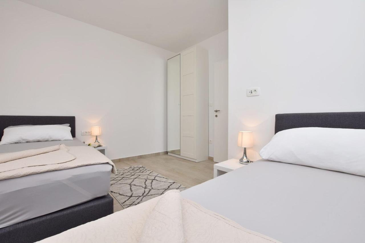 Apartments Danolic Писак Экстерьер фото