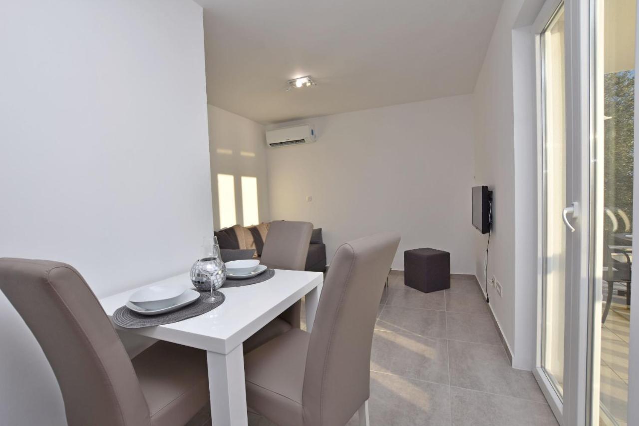 Apartments Danolic Писак Экстерьер фото